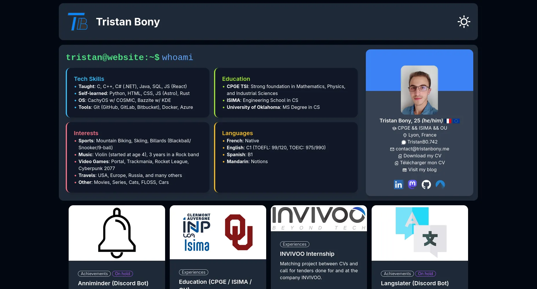 My website screen in dark mode